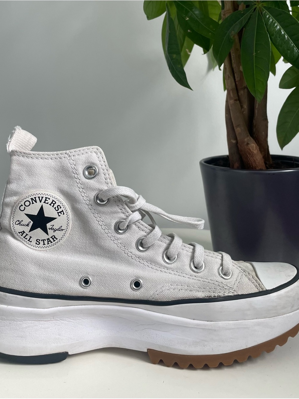 Women Size 7 Converse Run Star Hike Hi White Platform Shoes